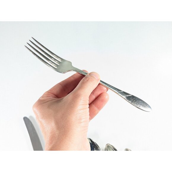 Art Deco Silver Plated Flatware Set - Lady Hamilton Oneida, 55-Piece + box - Picture 6 of 10